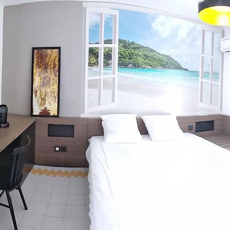 Studio Avec Grande Piscine, Plage Vanille Caraibes Saint-Francois  Exterior photo